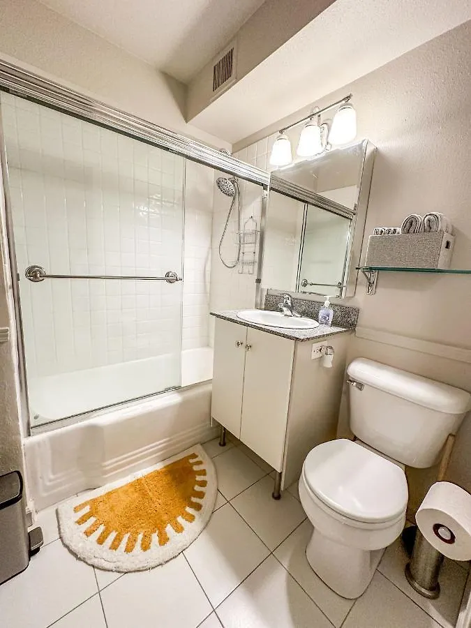 2Br Downtown Convention Center Near Attractions Apartment Seattle
